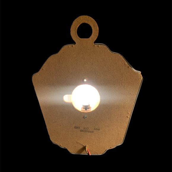 Vintage Glolite illuminated Christmas old English-blow mold-flatback lantern - Picture 2 of 3